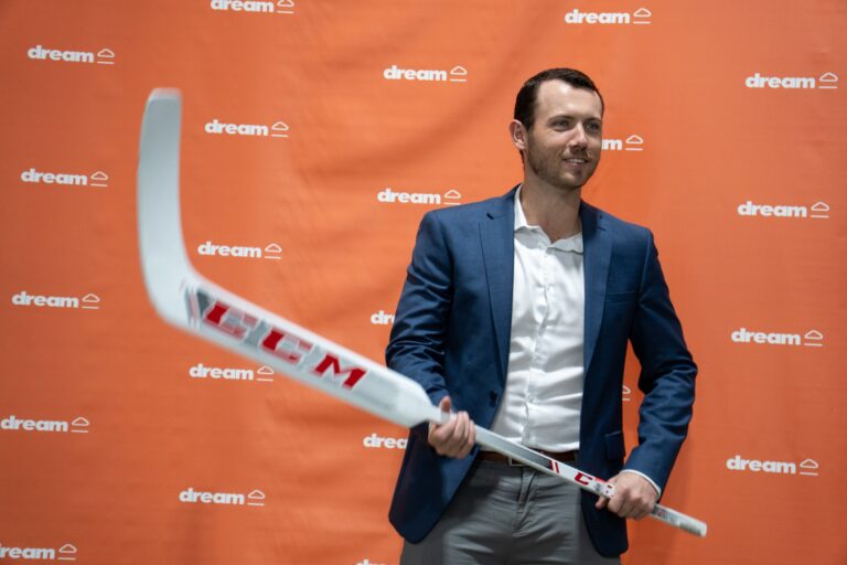 Dream open house, Toronto